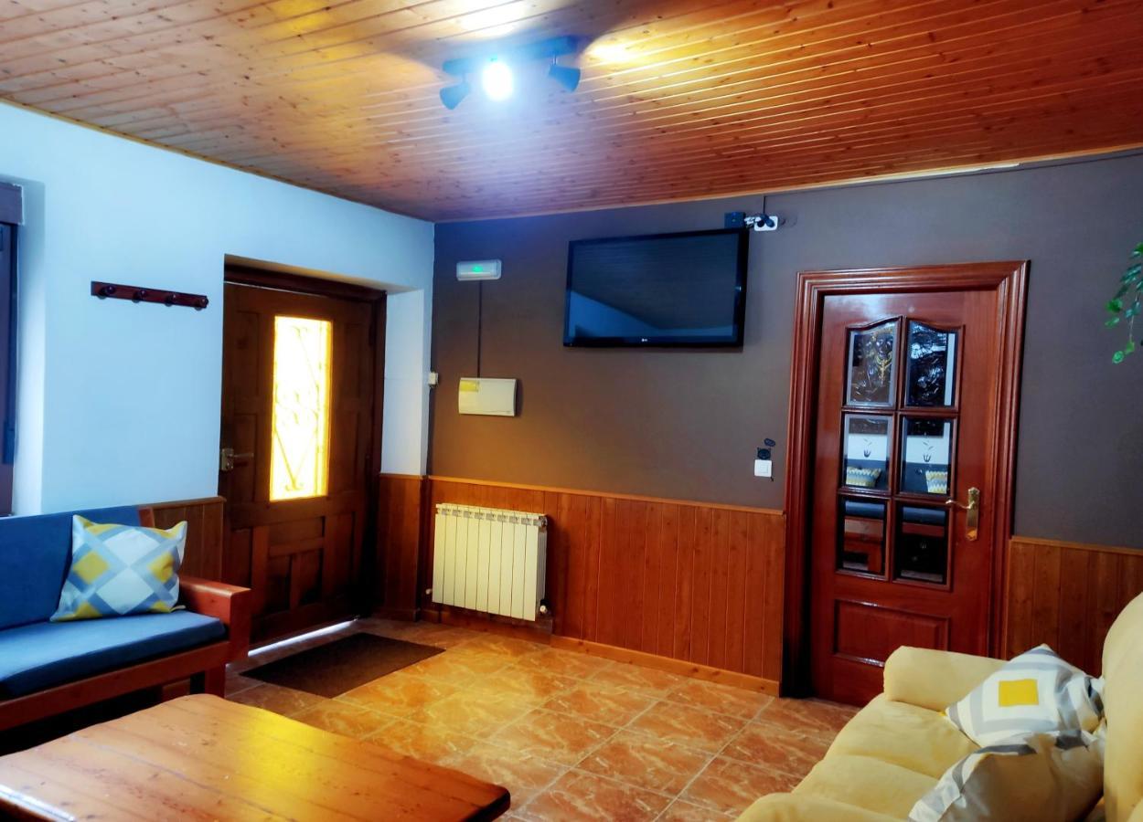 Casa Rural Buron Posada De Valdeon Exterior foto